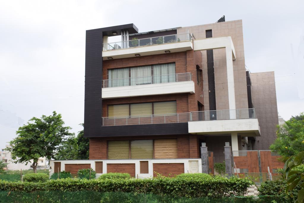 When In Gurgaon - Service Apartments, Near Medanta Medicity Delhi  Exterior foto
